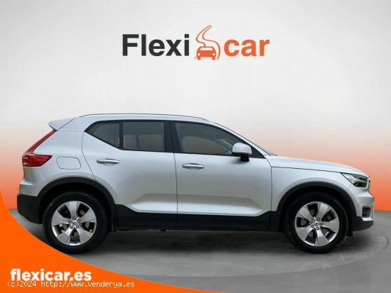 Volvo XC40 2.0 D4 AWD Momentum Auto - Olías del Rey