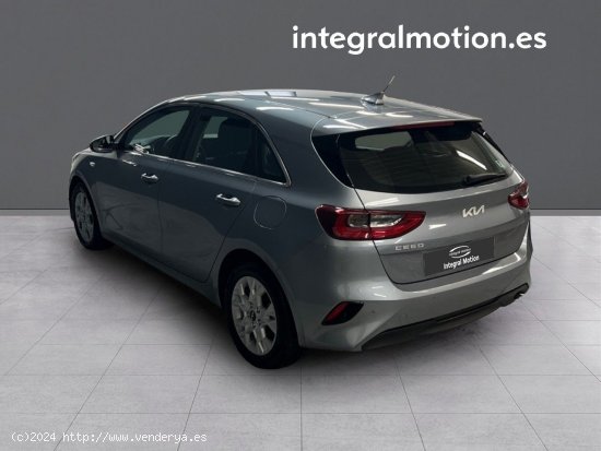 Kia Ceed 1.0 T-GDi 88kW (120CV) Drive - Vigo