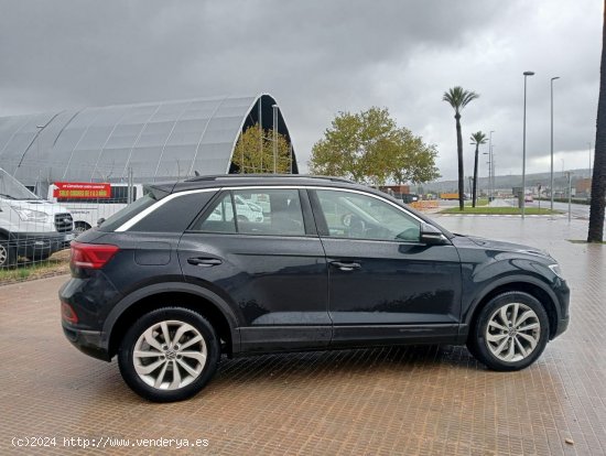 Volkswagen T-Roc Life 1.5 TSI 110kW (150CV) DSG automático 2023 - Carcaixent