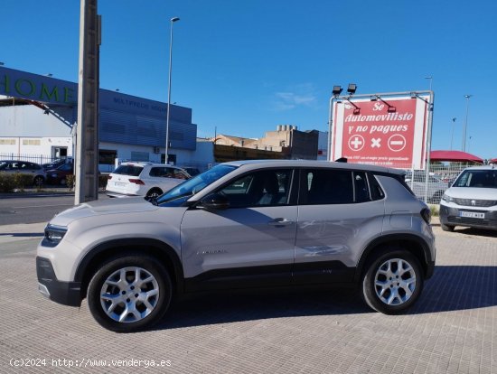 Jeep Avenger 1.2 G 74kW (100CV) Altitude color piedra 2024 - Carcaixent