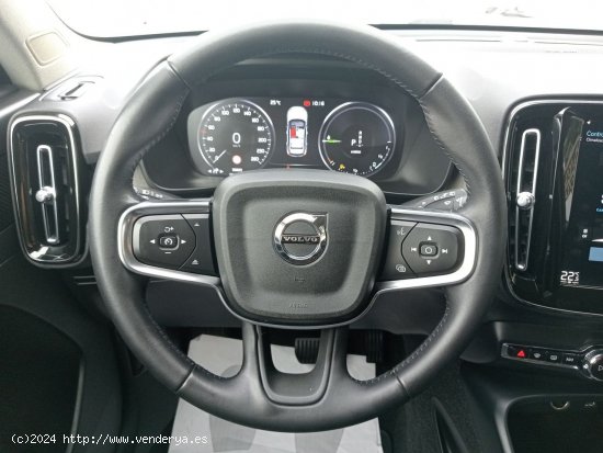 Volvo XC40 1.5 T5 Twin Recharge Inscription Auto - Las Palmas de Gran Canaria