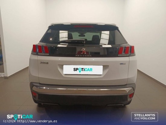 Peugeot 3008  1.2 PURETECH 96KW (130CV)  S&S Allure - Zaragoza