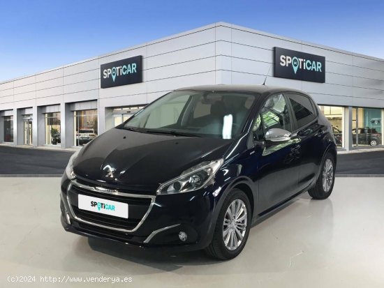  Peugeot 208  5P  1.2L PureTech 60KW (82CV) Style - Vigo 