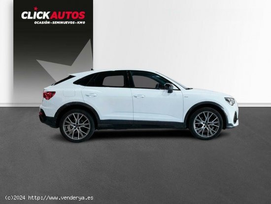 Audi Q3 1.5 TFSI 150CV 35 Black Line Edition Stronic - 