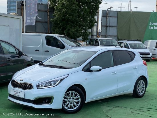 Kia Ceed 1.4 90CV - Esplugas de Llobregat