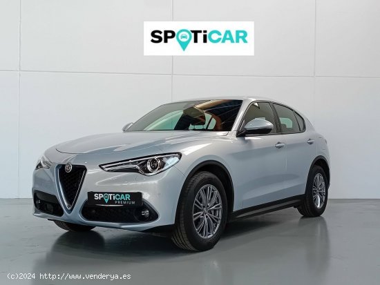  Alfa Romeo Stelvio  2.2 Diesel 118kW (160cv)  RWD SUPER - Mataro 