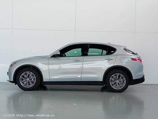 Alfa Romeo Stelvio  2.2 Diesel 118kW (160cv)  RWD SUPER - Mataro