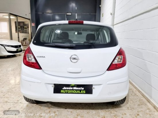 Opel Corsa 1.2 Selective de 2014 con 65.000 Km por 6.800 EUR. en Sevilla