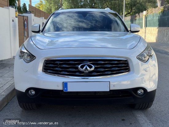 Infiniti FX 37 3.0D S de 2011 con 279.000 Km por 15.950 EUR. en Alicante