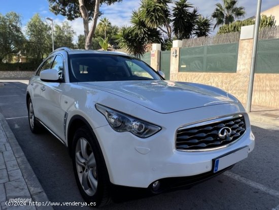 Infiniti FX 37 3.0D S de 2011 con 279.000 Km por 15.950 EUR. en Alicante