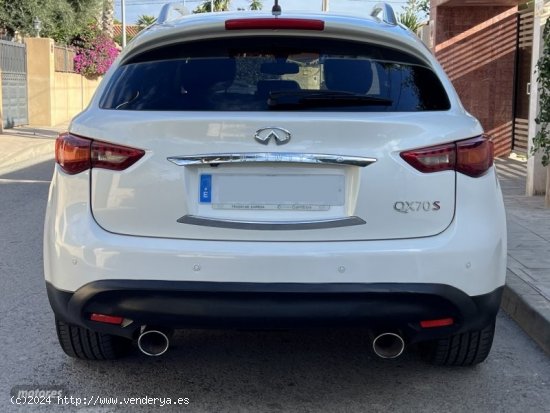 Infiniti FX 37 3.0D S de 2011 con 279.000 Km por 15.950 EUR. en Alicante