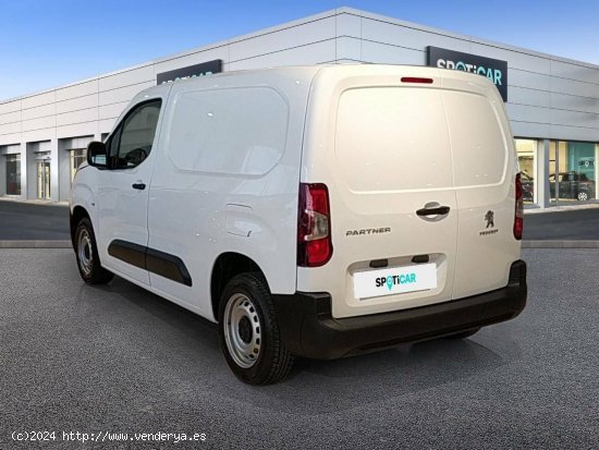 Peugeot Partner   Standard 600kg BlueHDi 55kW Pro - HOSPITALET DE LLOBREGAT (L )