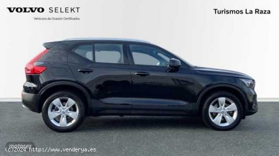 Volvo XC40 todoterreno 2.0 B3 CORE AUTO 163 5P de 2024 con 21.264 Km por 33.200 EUR. en Sevilla