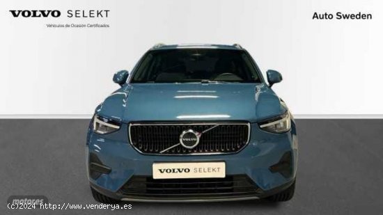 Volvo XC40 2.0 B3 CORE AUTO 5P de 2024 con 33.636 Km por 32.900 EUR. en Valencia