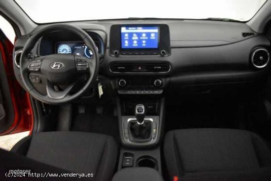 Hyundai Kona 1.0 TGDI Maxx 4x2 de 2023 con 28.166 Km por 23.800 EUR. en Ciudad Real