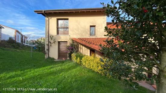 CASA EN PESUES (VAL DE SAN VICENTE) - CANTABRIA