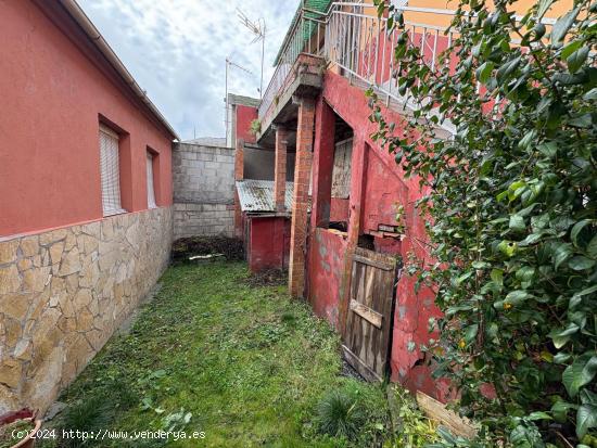 CASA CON TERRENO EN SAN MIGUEL DE LAS DUEÑAS - LEON