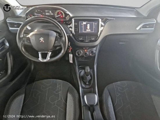 Peugeot 2008   1.6 BlueHDi 73KW (100CV) Allure - PAMPLONA/BURLADA