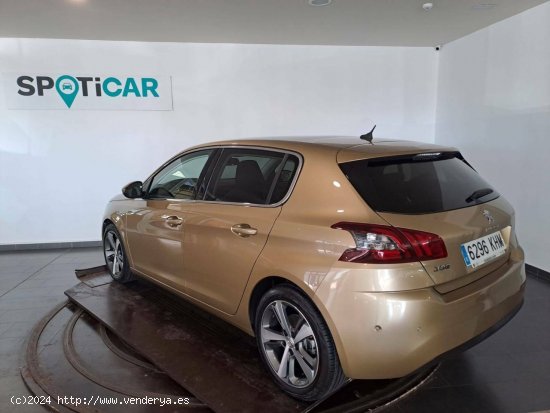 Peugeot 308  5p  1.2 PureTech 81KW (110CV) S&S Allure - CIUDAD REAL