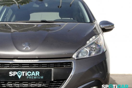 Peugeot 208  5P  1.2L PureTech 60KW (82CV) Signature - Santander