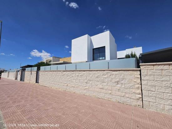 Se Vende en Almoradi - ALICANTE