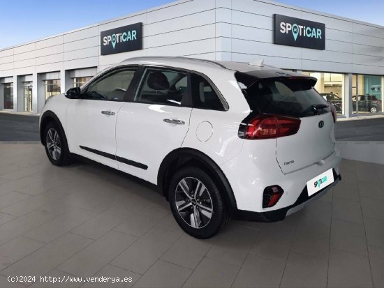 Kia Niro  1.6 GDi HEV 104kW (141CV) Drive - Torrejón de Ardoz