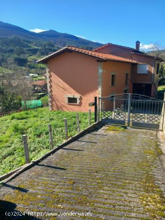 Casa y cuadra en San Miguel de Cohicillos - CANTABRIA