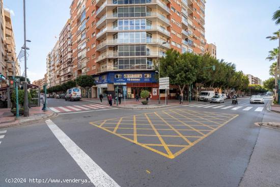  PLAZA DE GARAJE PARA COCHE Y MOTO EN LA AVENIDA FEDERICO GARCIA LORCA - ALMERIA 