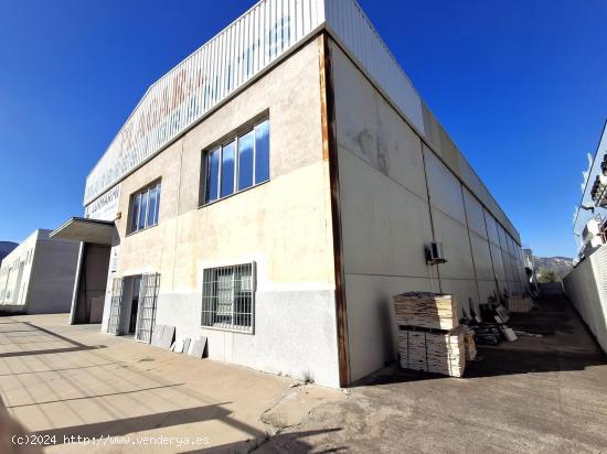 SE VENDE NAVE INDUSTRIAL EN XERESA - VALENCIA