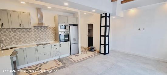  Venta de vivienda, Calle Actor Mora, Valencia - VALENCIA 