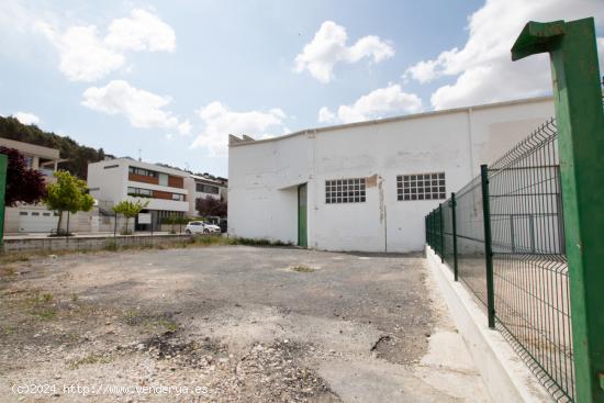 VENTA!! SE VENDE NAVE INDUSTRIAL CON TERRENO EDIFICABLE EN TAFALLA EN CARRETERA ARTAJONA - NAVARRA