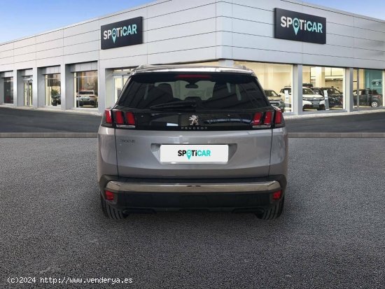 Peugeot 3008  1.2 PureTech 96KW S&S  EAT8 Allure - FINESTRAT