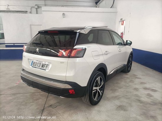 Peugeot 3008  1.2 PureTech 96KW S&S  EAT8 GT - FINESTRAT