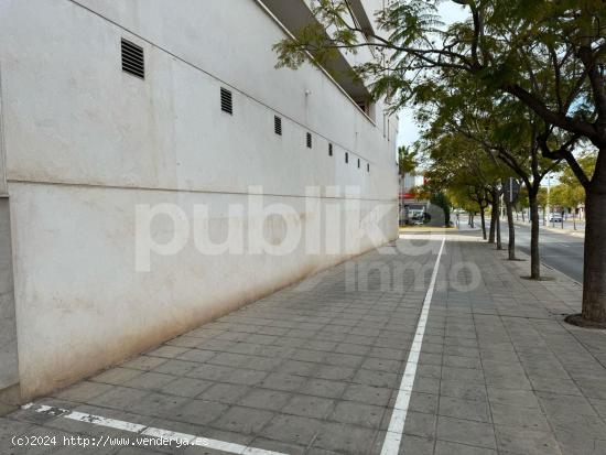 GRAN LOCAL COMERCIAL ZONA ESTACIÓN AUTOBUSES - ALICANTE