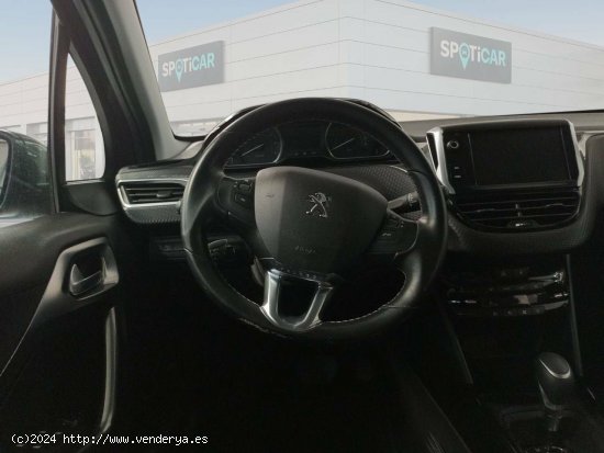 Peugeot 2008   1.2 PureTech 81KW (110CV) Auto Allure - Cadiz