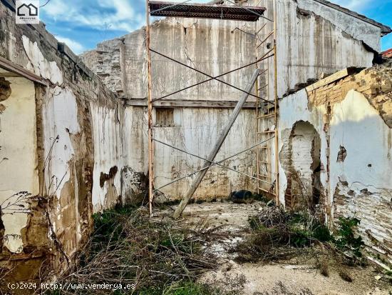 APIHOUSE VENDE A PLAZOS O ALQUILER CON OPCION A COMPRA CASA CON TERRENO EN VAL DE SANTA DOMINGO - TO