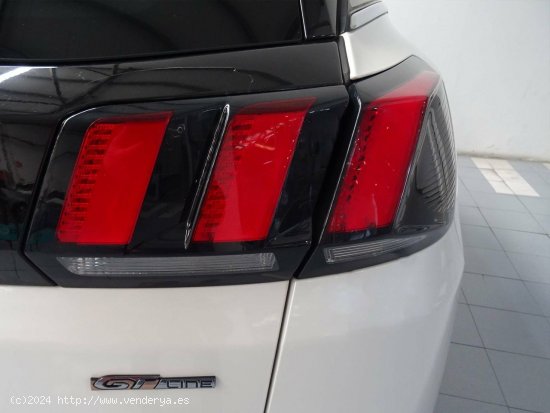 Peugeot 3008  1.2 PURETECH 96KW (130CV)  S&S GT Line - Cadiz