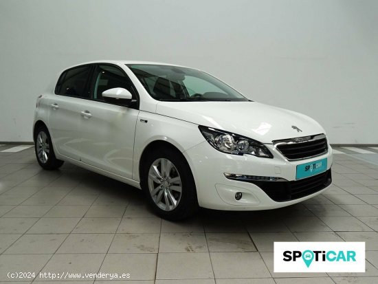 Peugeot 308  5p  1.2 PureTech 96KW (130CV) Auto Style - Cadiz