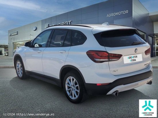 BMW X1  sDrive18dA Corporate - VITORIA