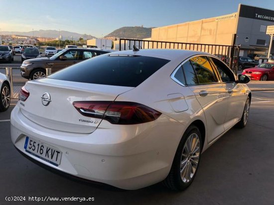 Opel Insignia   GS 1.6 CDTi 100kW TD  Auto Innovation - Jaén