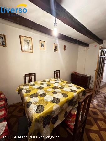 Oportunidad Única: Casa en Venta para Reformar a Tu Gusto - BURGOS