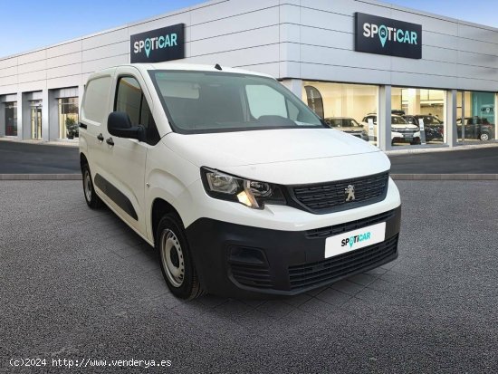 Peugeot Partner   Standard 600kg BlueHDi 55kW Pro - CANET D EN BERENGUER