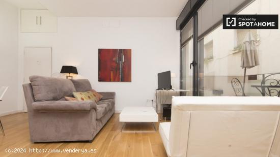 Elegante apartamento de 1 dormitorio en alquiler cerca de IE - MADRID