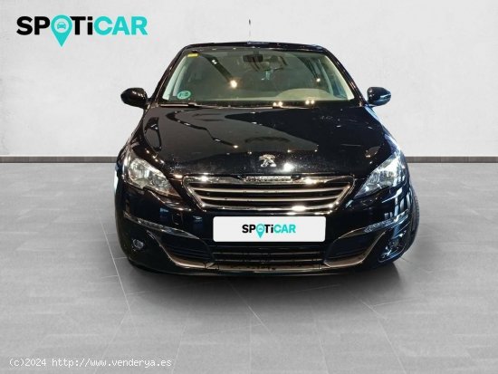 Peugeot 308  5p  1.2 PureTech 81KW (110CV) S&S Style - Sevilla