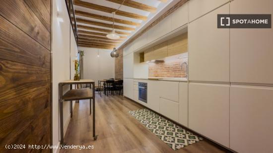 Apartamento de 2 dormitorios en alquiler en Ciutat Vella, Barcelona. - BARCELONA