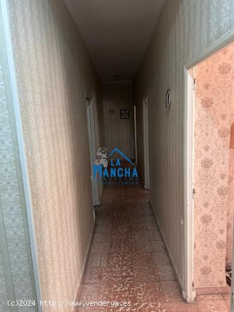 INMOBILIARIA LA MANCHA VENDE PISO EN ZONA OCTAVIO CUARTERO. - ALBACETE