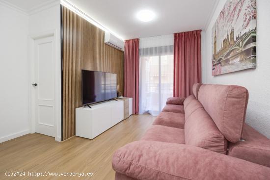 Apartamento moderno con 3 dormitorios muy cerca de la playa - ALICANTE