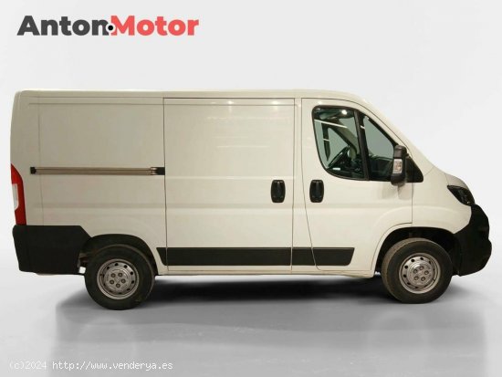 Peugeot Boxer  330 L1 H1 BHDI 88kW (120CV) S&S 6 Vel. M - - VITORIA