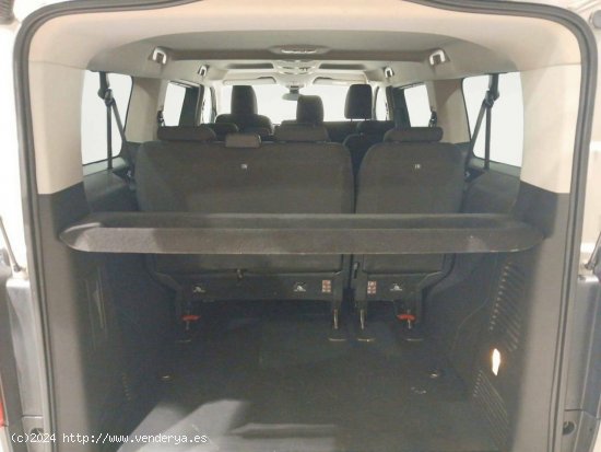 Peugeot Traveller   BlueHDi 120 S&S 6 Vel MAN Long Business - VITORIA