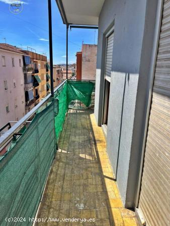 SE VENDE PISO EN LA CALLE NUESTRA SEÑORA DE LOS ÁNGELES - ZONA LOS ÁNGELES - ALICANTE